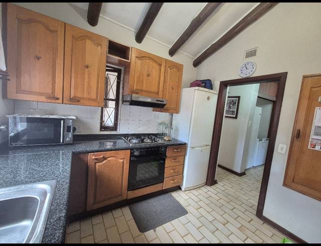 3 BEDROOM TOWNHOUSE FOR SALE IN BEACON ROCKS
